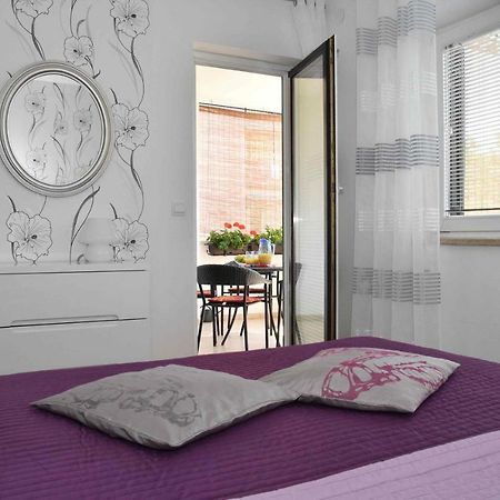 Apartments Ruzica プーラ エクステリア 写真